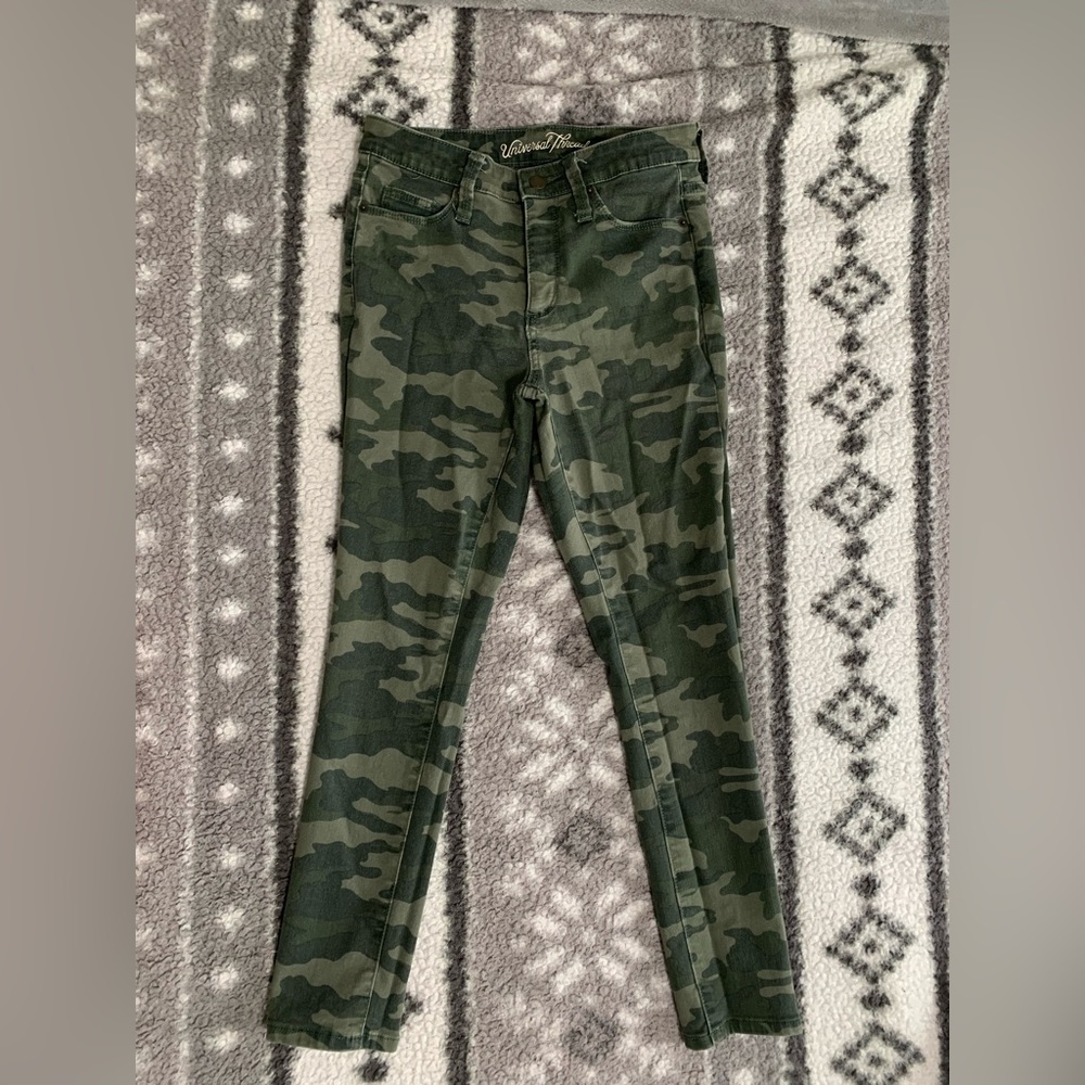 Camo Pants, size Small